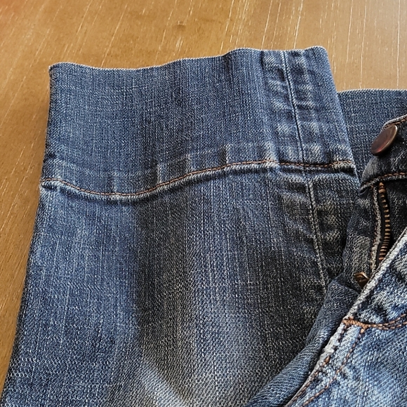 JOE'S SOCIALITE KICKER CAPRIS - Picture 11 of 12